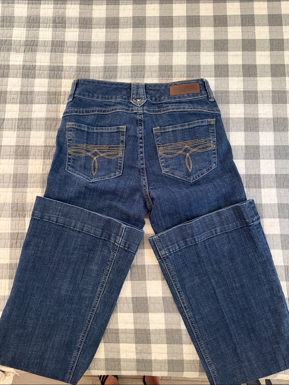 Rock and Roll Denim Mid-Rise trouser jeans 27x36 with boot stitch back pocket.